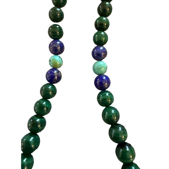 Tibetan Ritual Green Beaded Necklace With Lapis Lazuli Pendant Red Tassels - Picture 4 of 11
